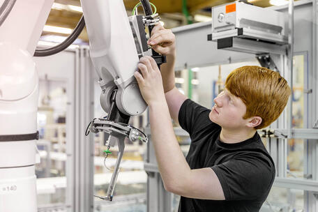 Ausbildung zum Elektroniker m/w/d - Automatisierungstechnik